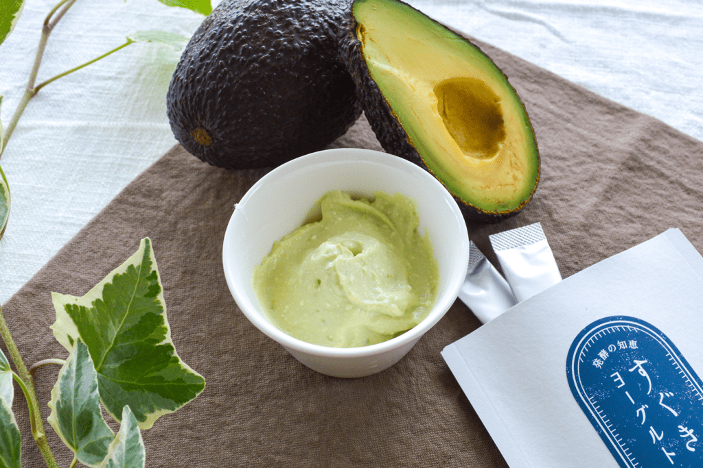 クリーミーアボカドヨーグルトディップのレシピ